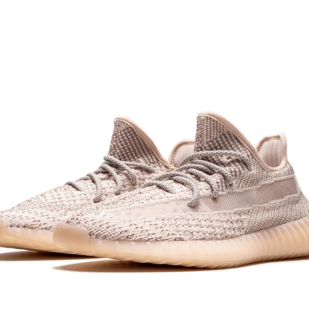 Yeezy Boost 350 V2 "Synth Reflective." Men’s